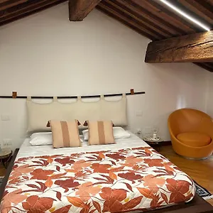  Guest house Chez Madame Italy